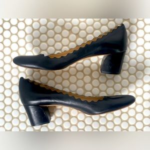 Pre-owned Black Leather Lauren Scallop Trim Block Heel Pumps Size 10